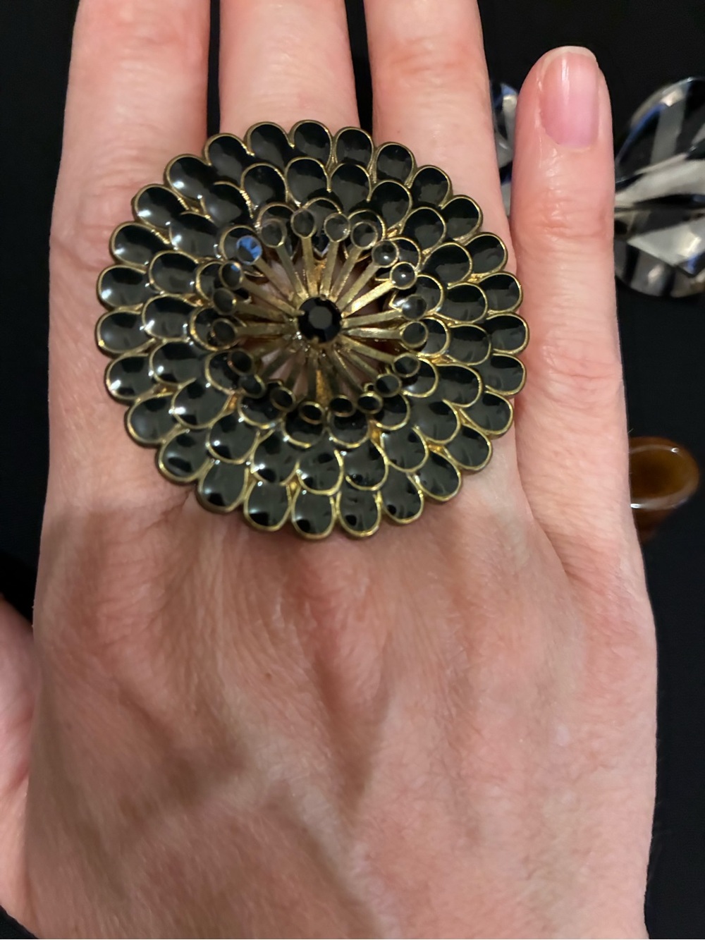 Lot of 4 Unique Rings - Picture 2 of 4